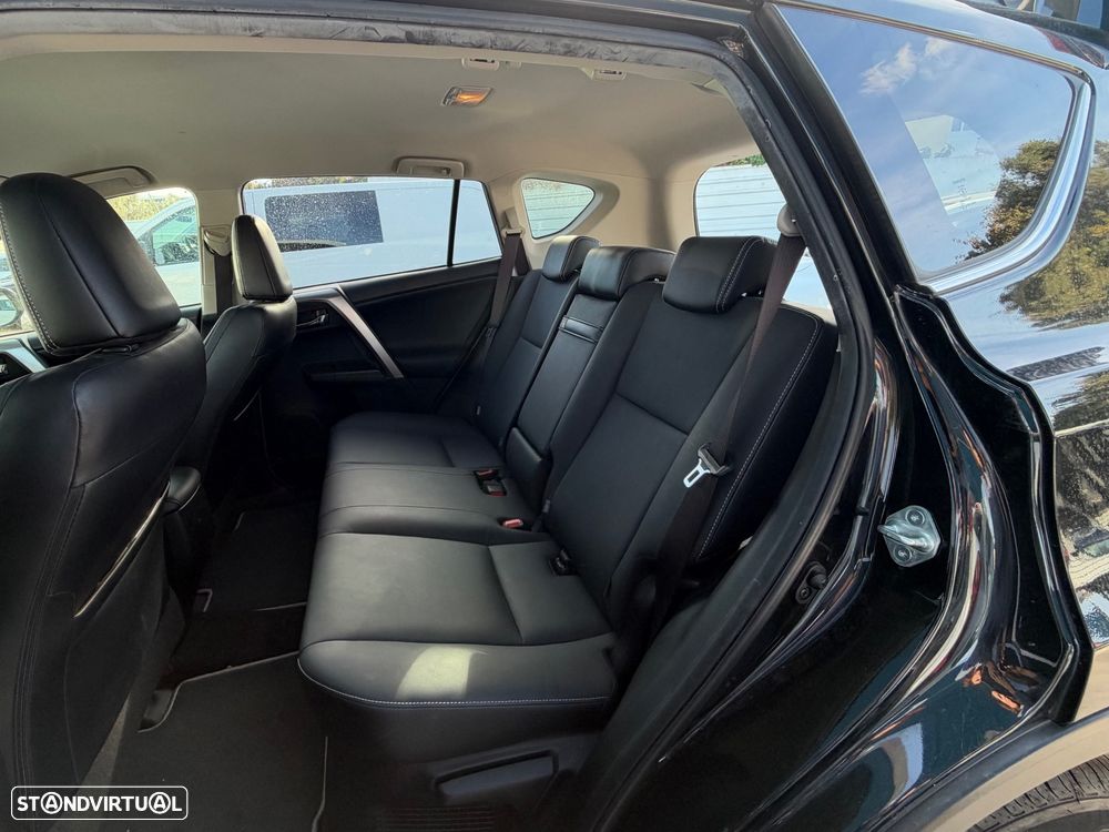 Toyota RAV4 2.5 HSD Comfort+P.Sport - 10