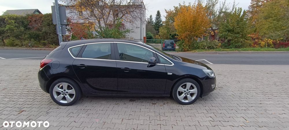 Opel Astra - 17