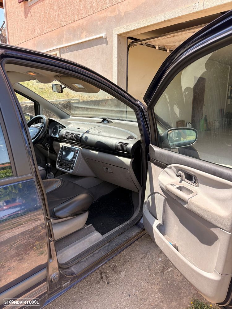 Ford Galaxy TDI Ambiente - 4