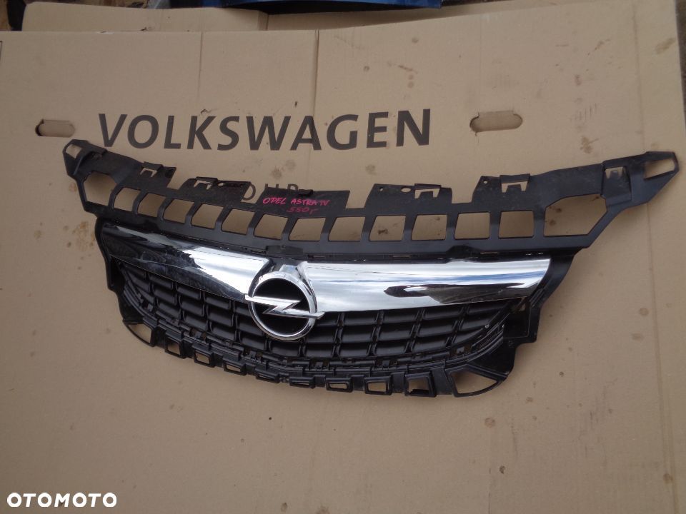 OPEL ASTRA J IV GRILL ATRAPA - 1