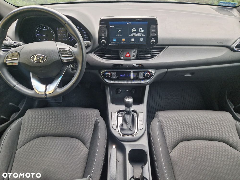 Hyundai i30 1.4 T-GDI Comfort DCT - 9