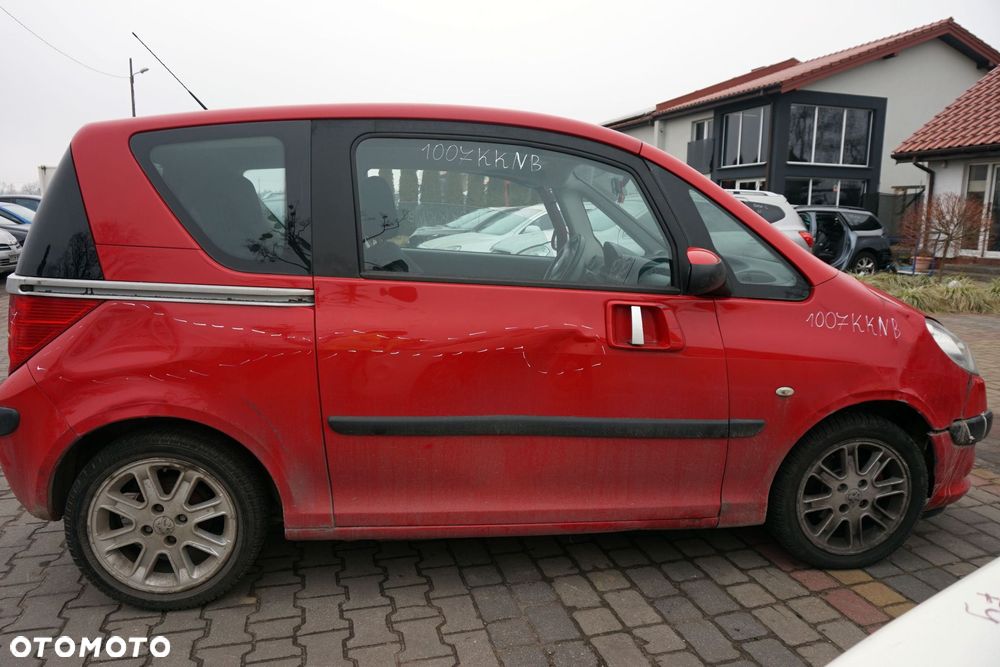 PEUGEOT 1007  2005 KKNB 1.4 16V TU3A 75KM 20CP14 CZERWONY na części - 6