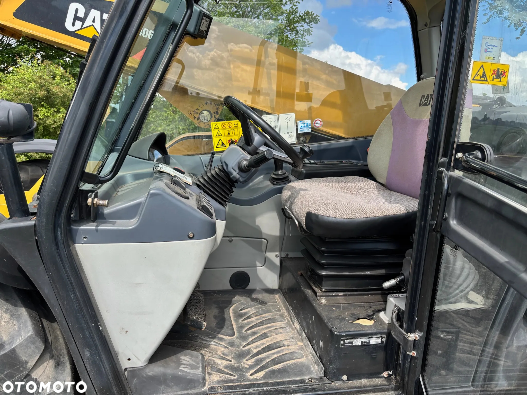 Caterpillar TH406 AG - 23