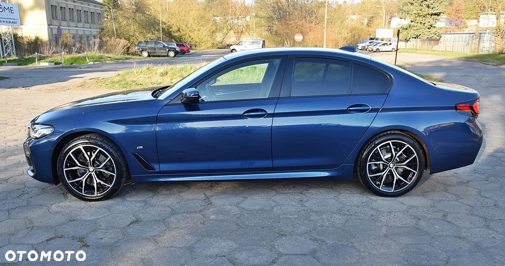 BMW Seria 5 520d MHEV - 7