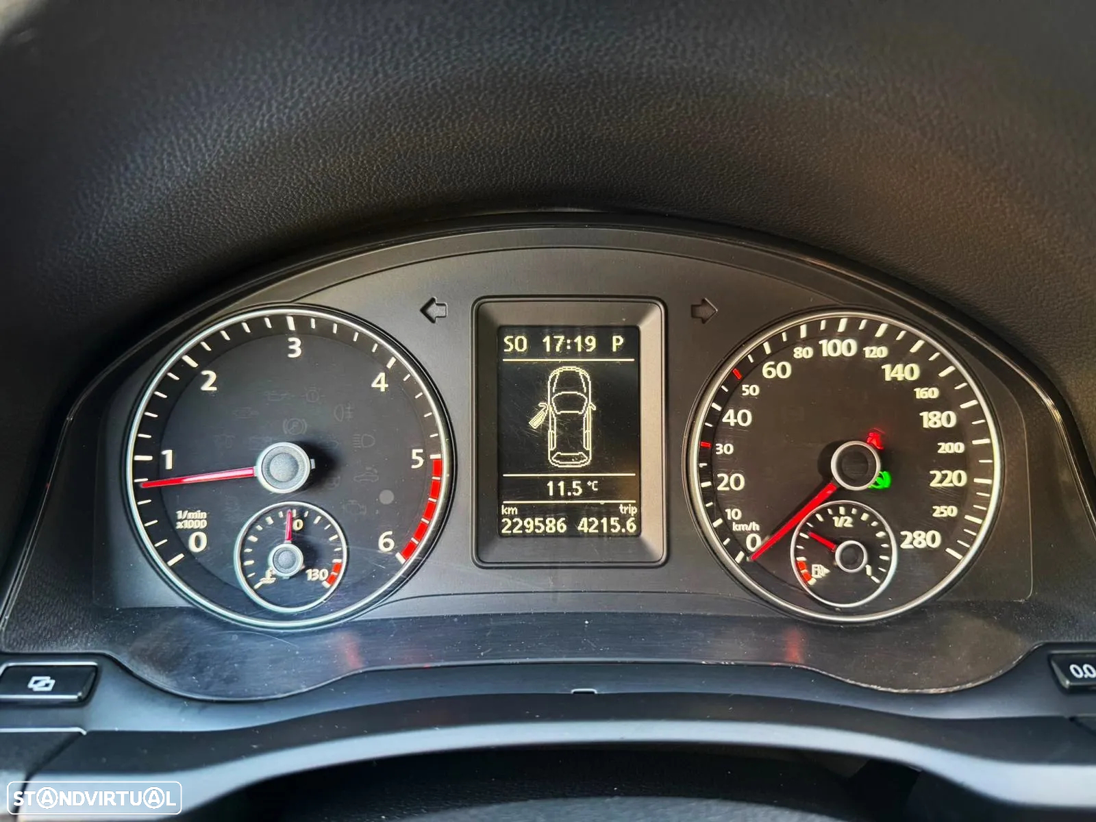 VW Scirocco 2.0 TDI Sport DSG - 19