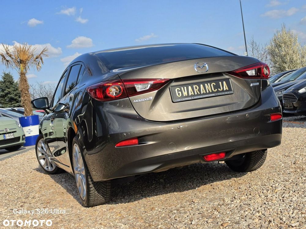 Mazda 3 - 13