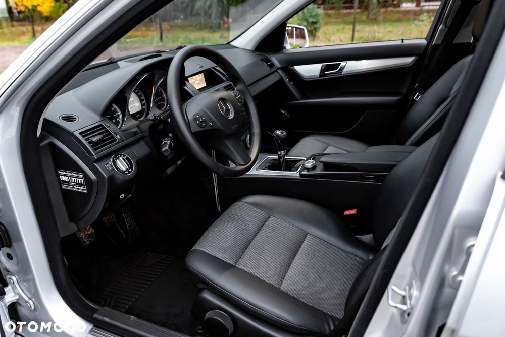 Mercedes-Benz Klasa C 200 CDI Avantgarde - 18