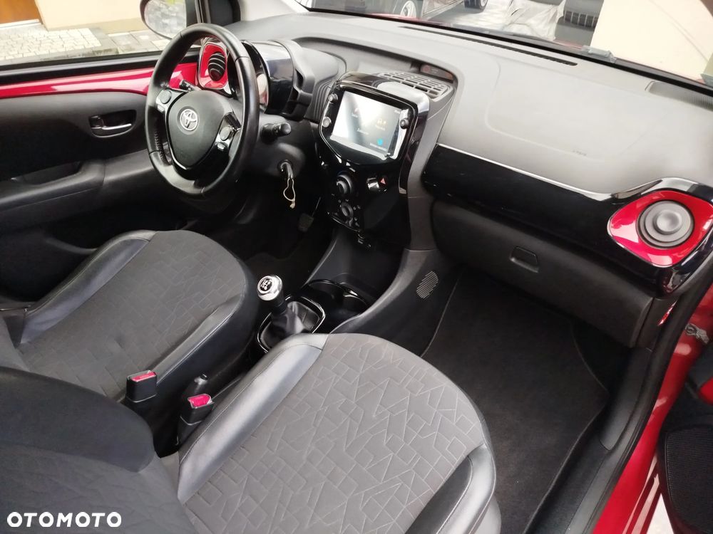 Toyota Aygo 1.0 VVT-i Black Edition - 8