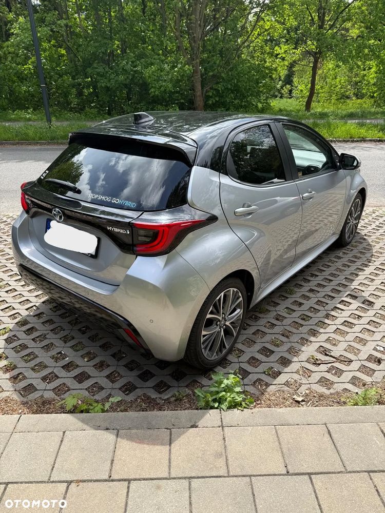 Toyota Yaris Hybrid 1.5 Executive - 4