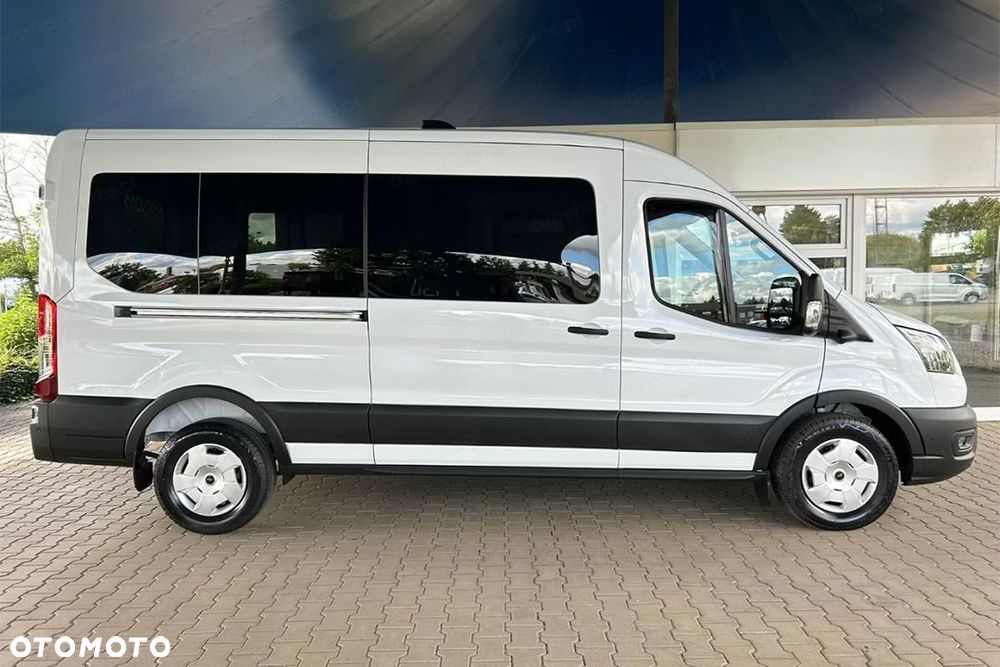Ford Transit 2026 photo 4