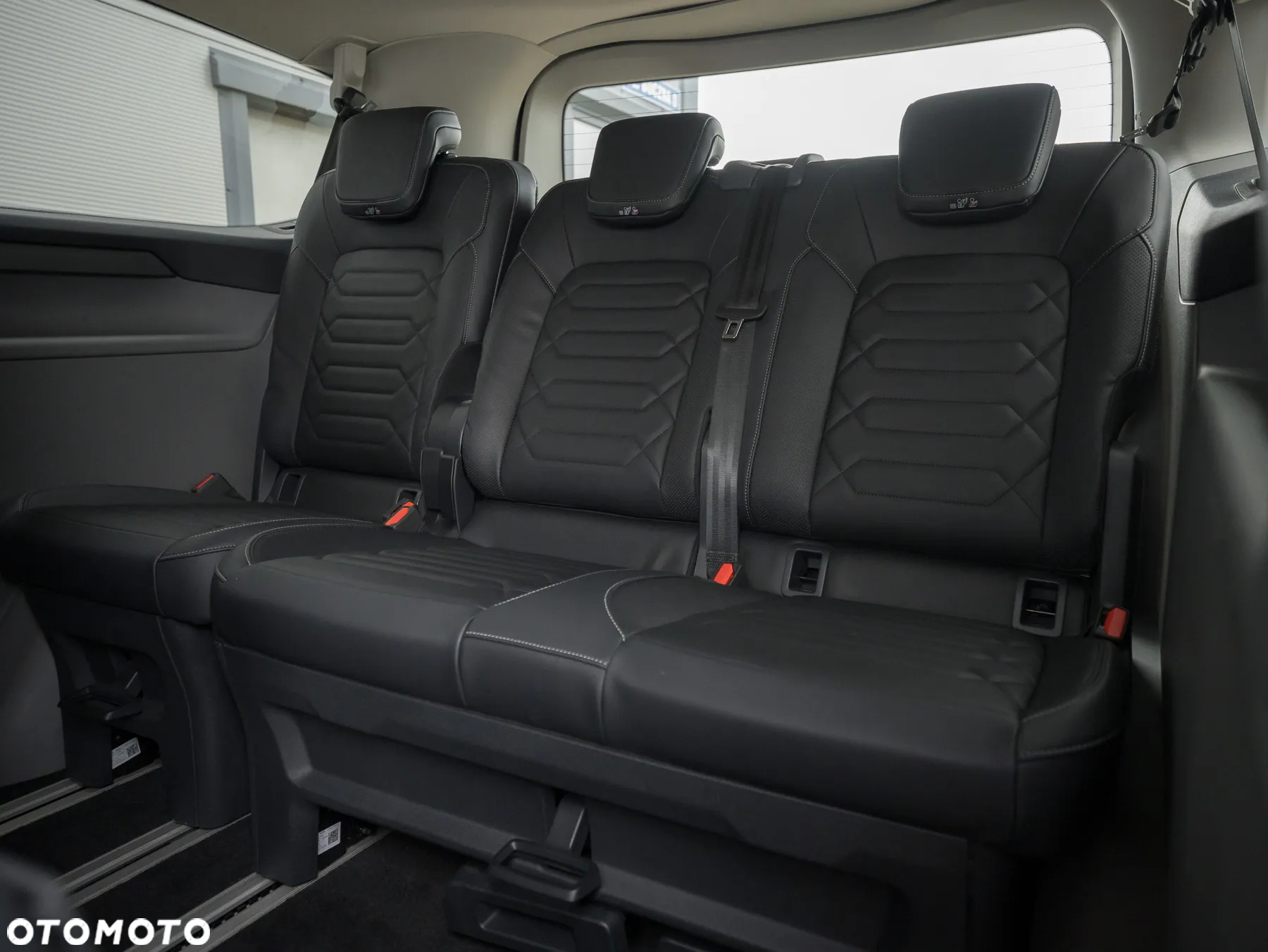 Ford Tourneo Custom 320 L2H1 4x4 Autm TitaniumX - 23
