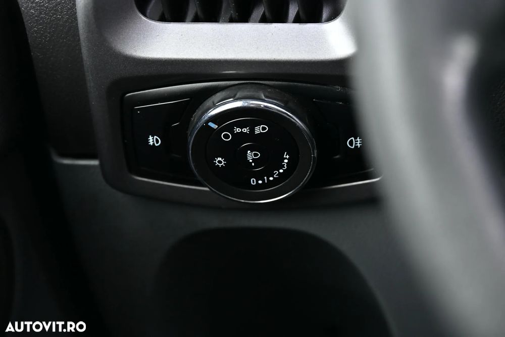 Ford Transit Custom - 21