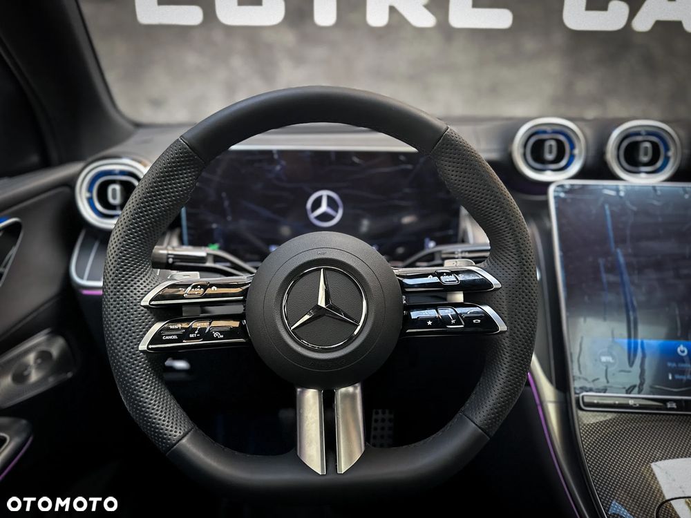 Mercedes-Benz GLC - 17