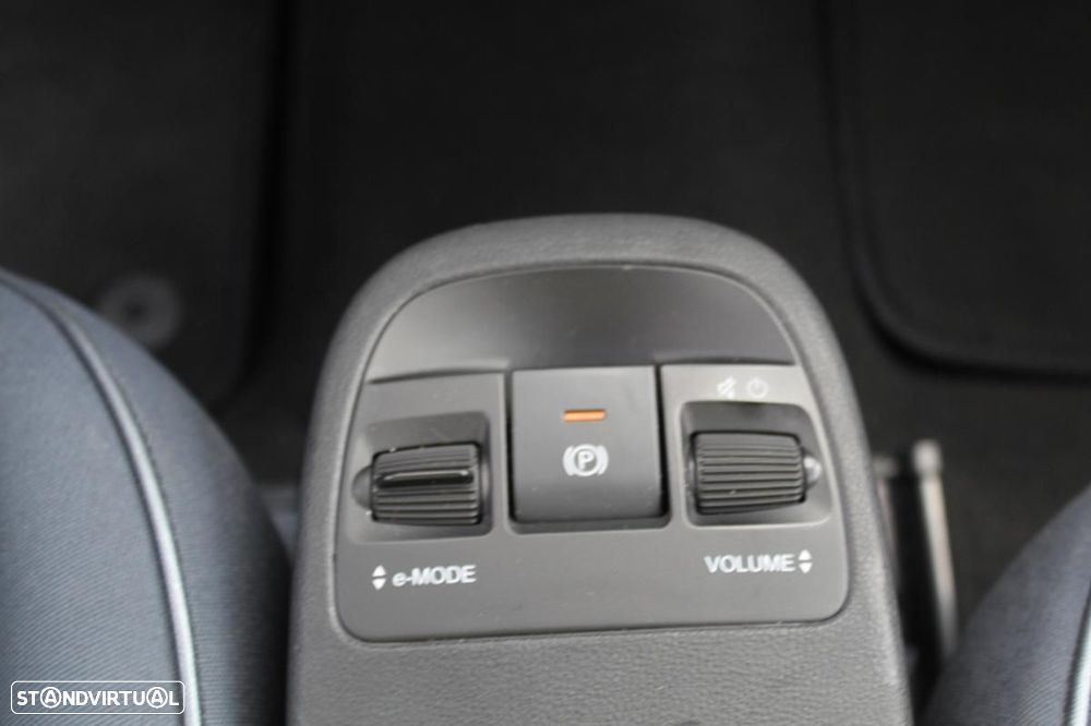 Fiat 500e 42kWh ICON - 17