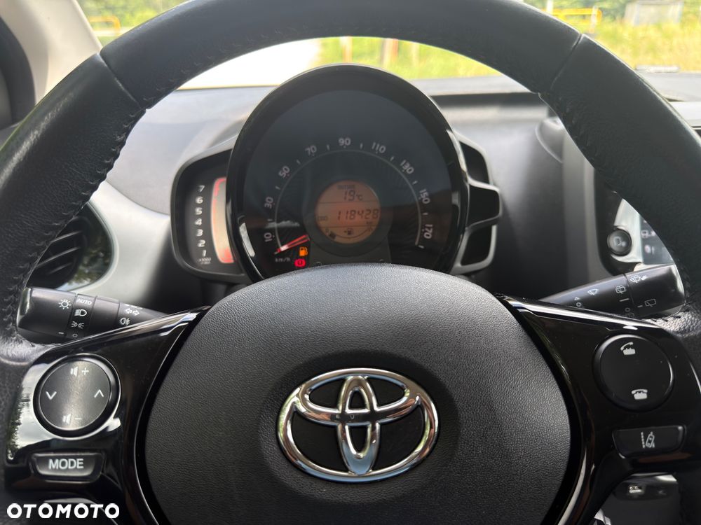 Toyota Aygo x-play Team Deutschland - 13