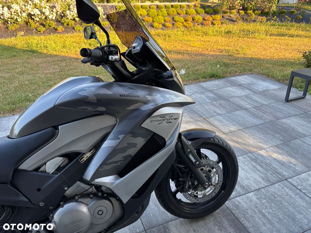 Honda VFR - 5