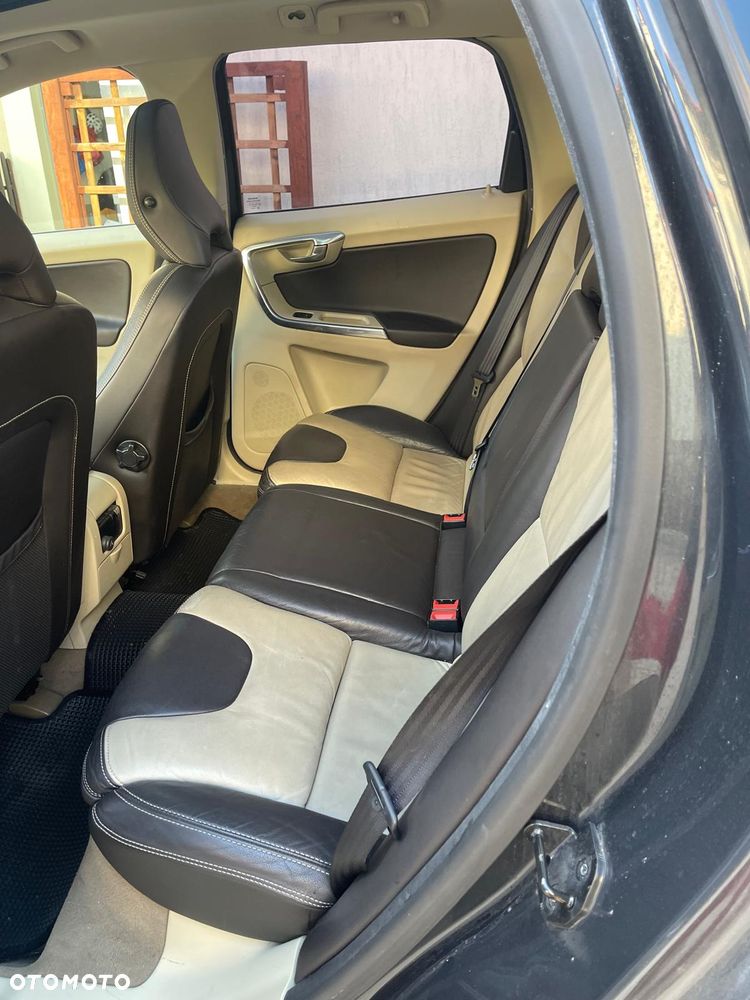 Volvo XC 60 D3 Geartronic Edition Pro - 11
