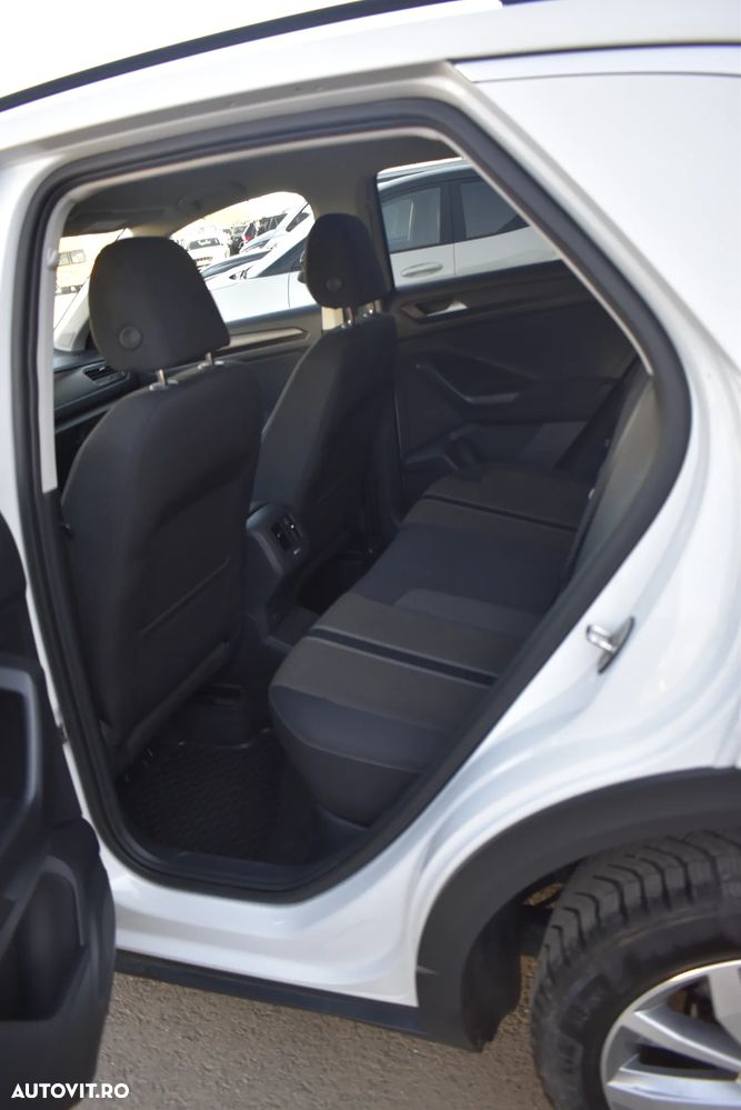 Volkswagen T-Roc 1.5 TSI DSG Sport - 27