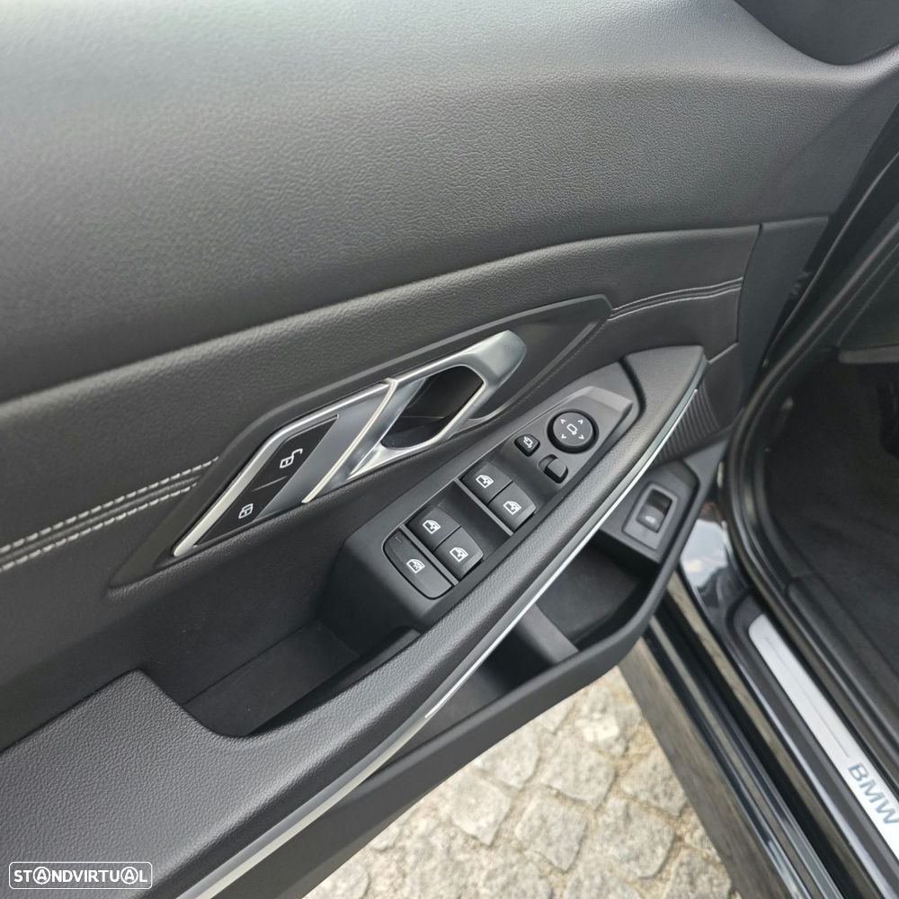 BMW 320 d Line Sport Auto - 13