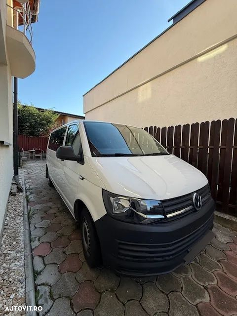 Volkswagen Transporter Kombi T6 2.0 TDI 75 kW KR - 11