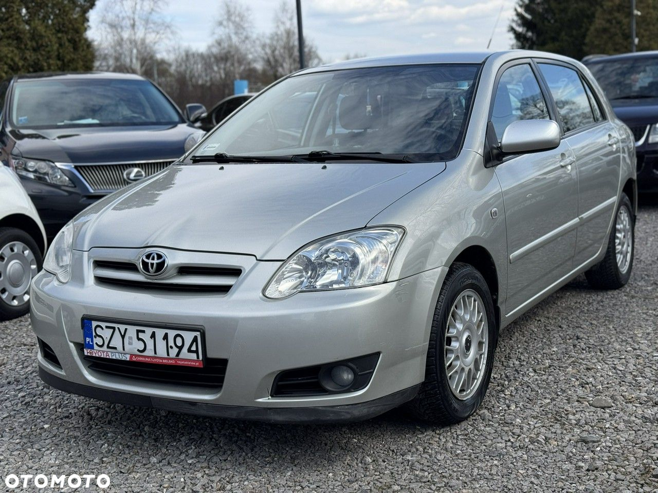 Toyota Corolla - 2