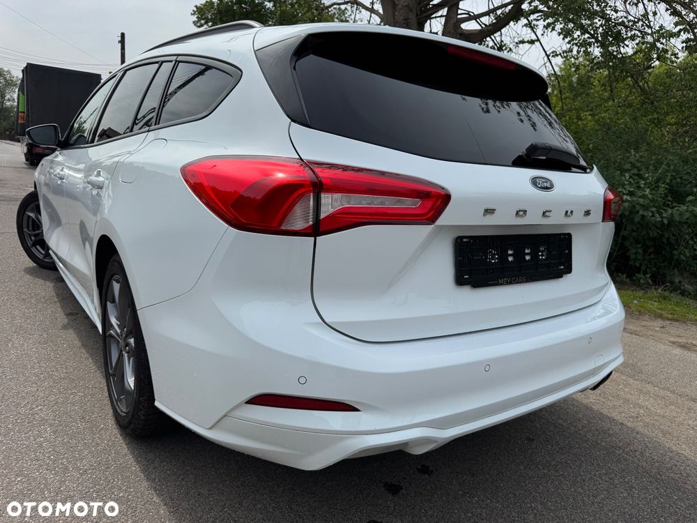 Ford Focus 1.5 EcoBlue Start-Stopp-System ST-LINE DESIGN - 7