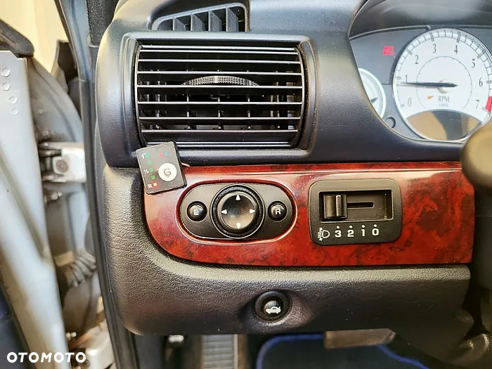 Chrysler Sebring 2.7 LX - 28