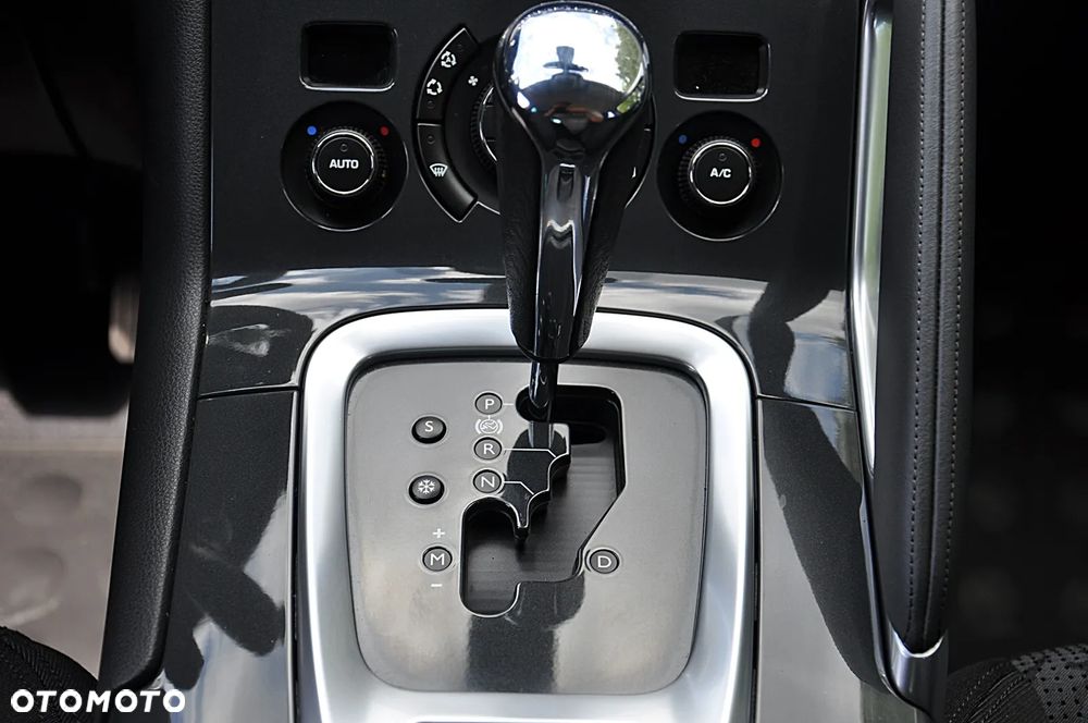 Peugeot 3008 2.0 HDi Allure - 25