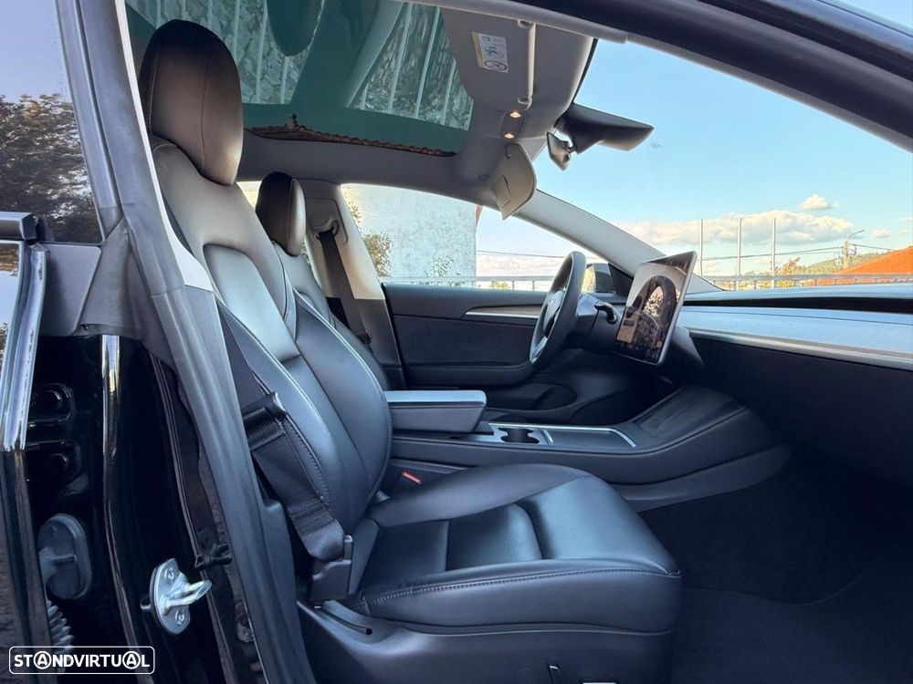 Tesla Model 3 Tração Traseira - 27