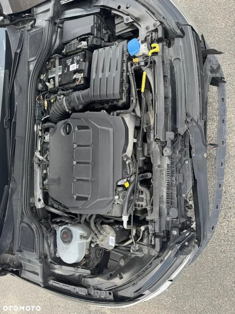 Volkswagen Golf Variant 2.0 TDI SCR Life - 11