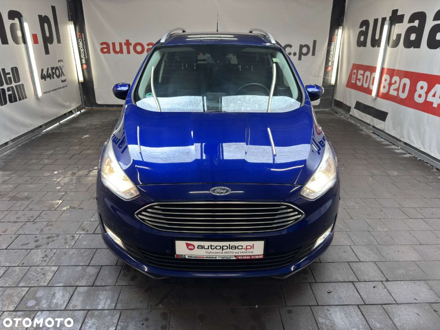 Ford Grand C-MAX - 4