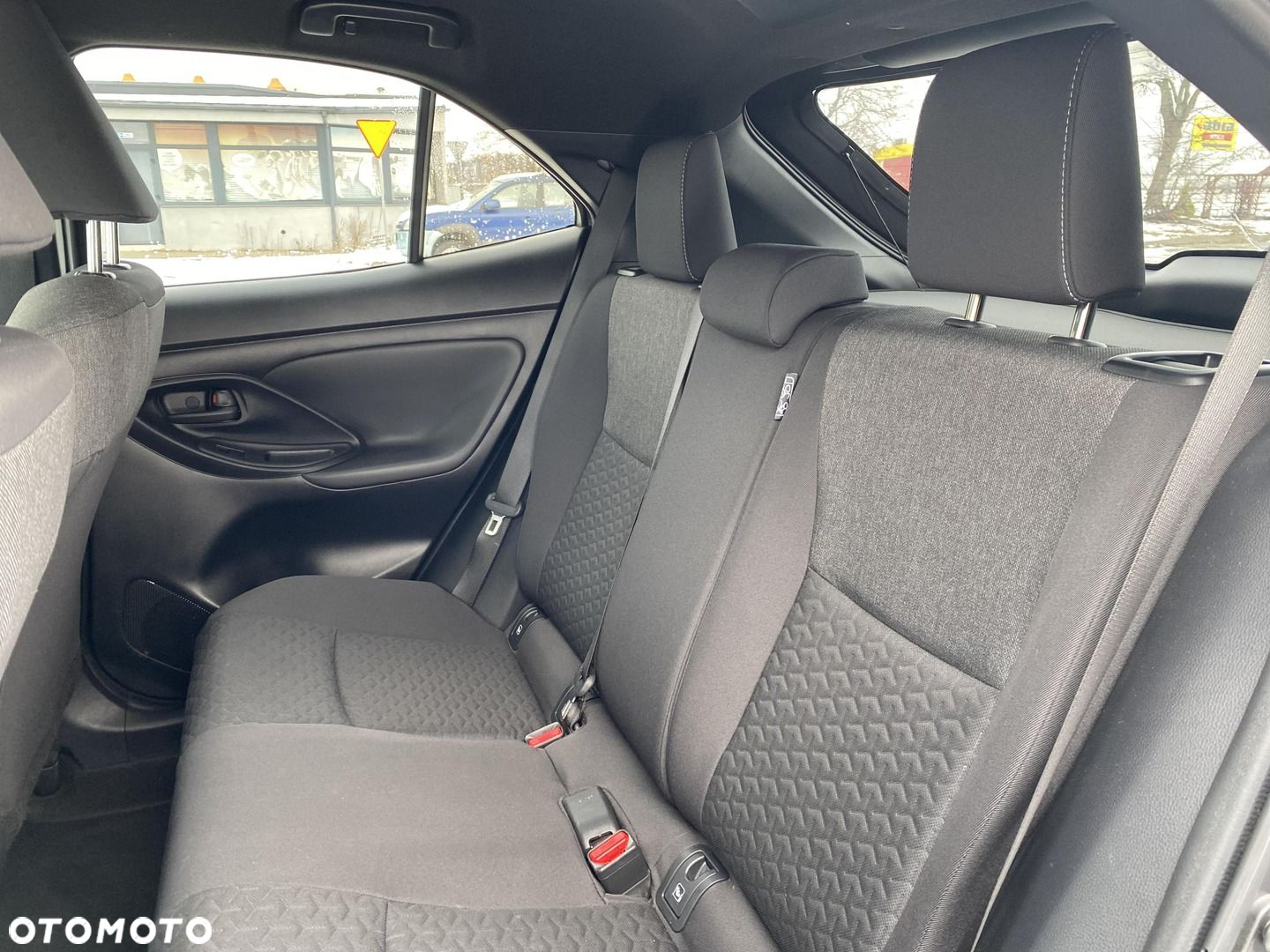 Toyota Yaris Cross - 12