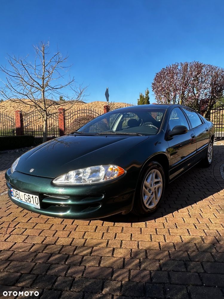 Dodge Intrepid - 10