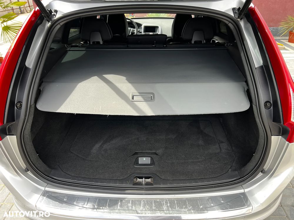 Volvo XC 60 D4 Geartronic Summum - 14