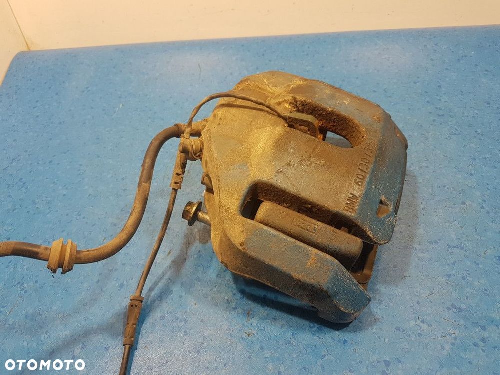 BMW 6 E63 3.0 638i ZACISK HAMULCOWY PRZÓD LEWY - 9