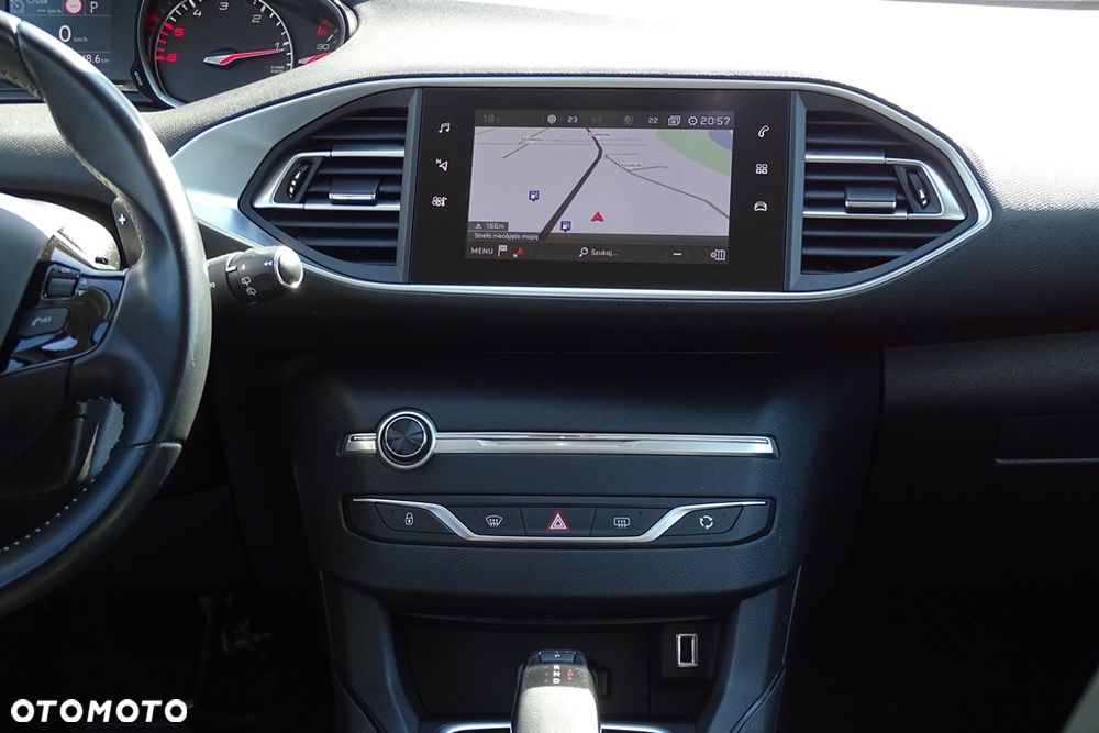 Peugeot 308 BlueHDi FAP 130 EAT8 Stop & Start GT Pack - 38