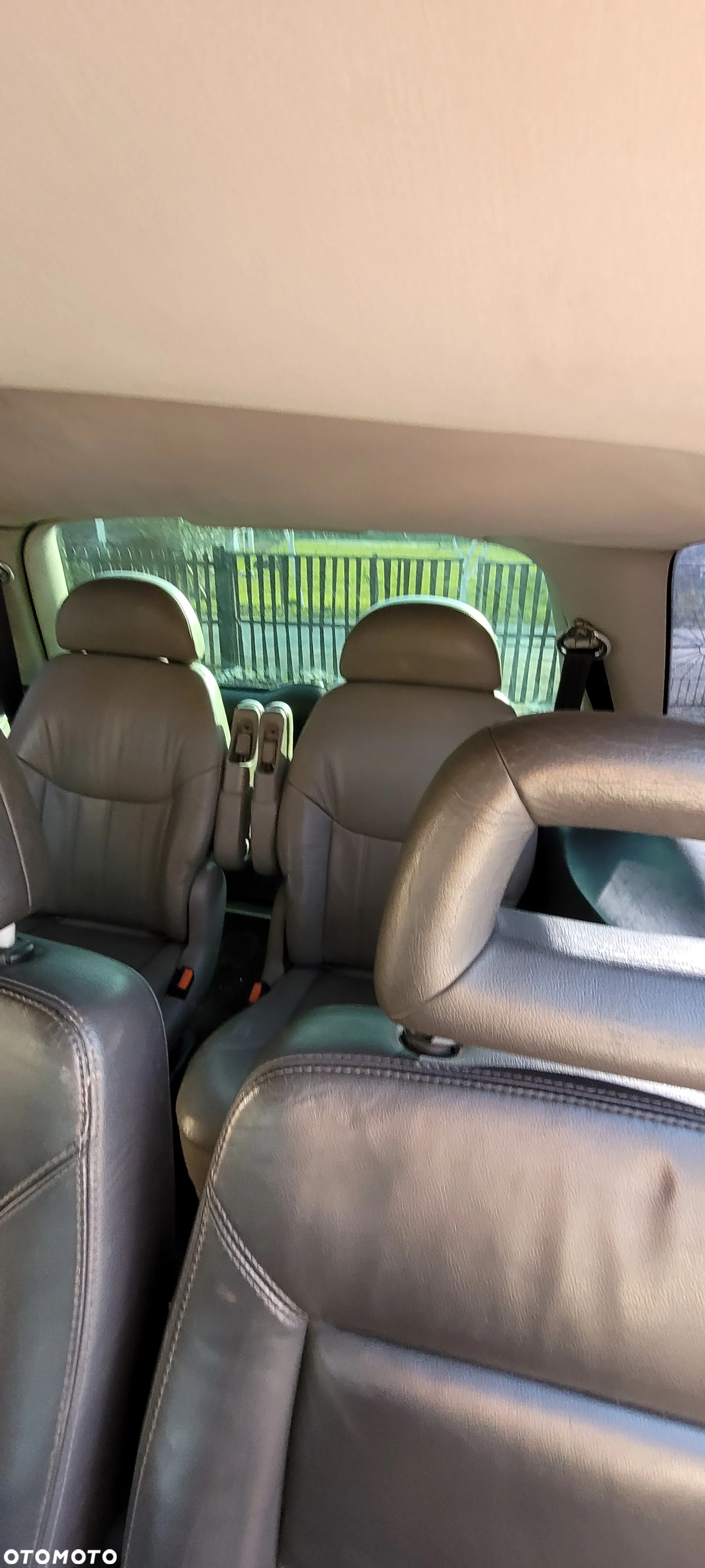 Volkswagen Sharan 1.9 TDI Highline Tiptr - 14