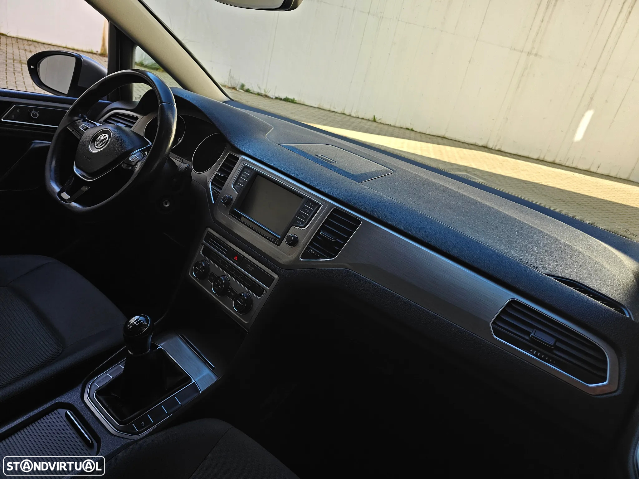 VW Golf 1.6 TDI Highline - 43