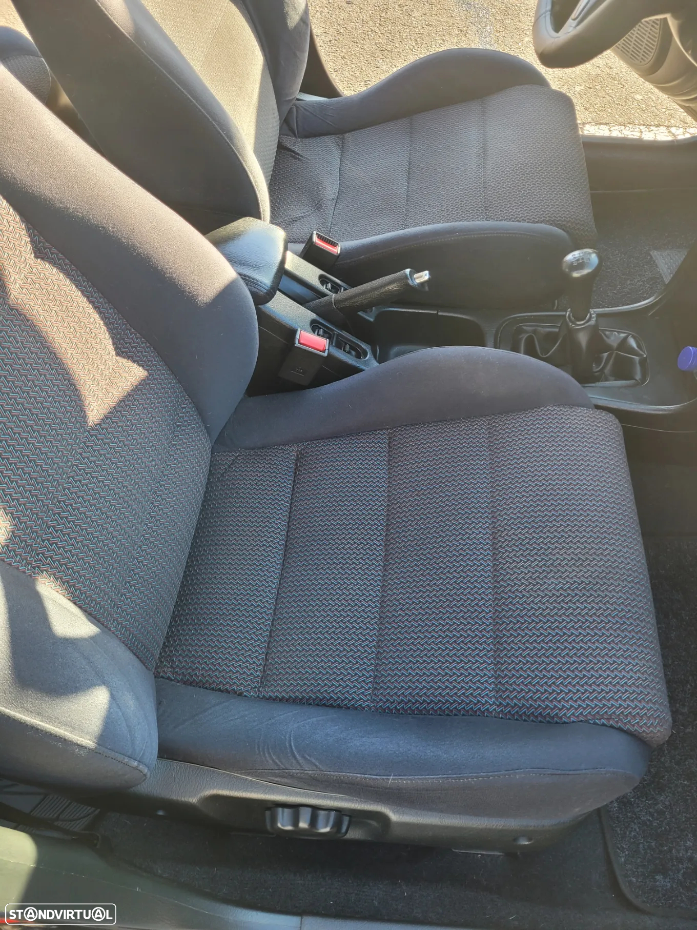 Honda Civic 1.4 LS - 5