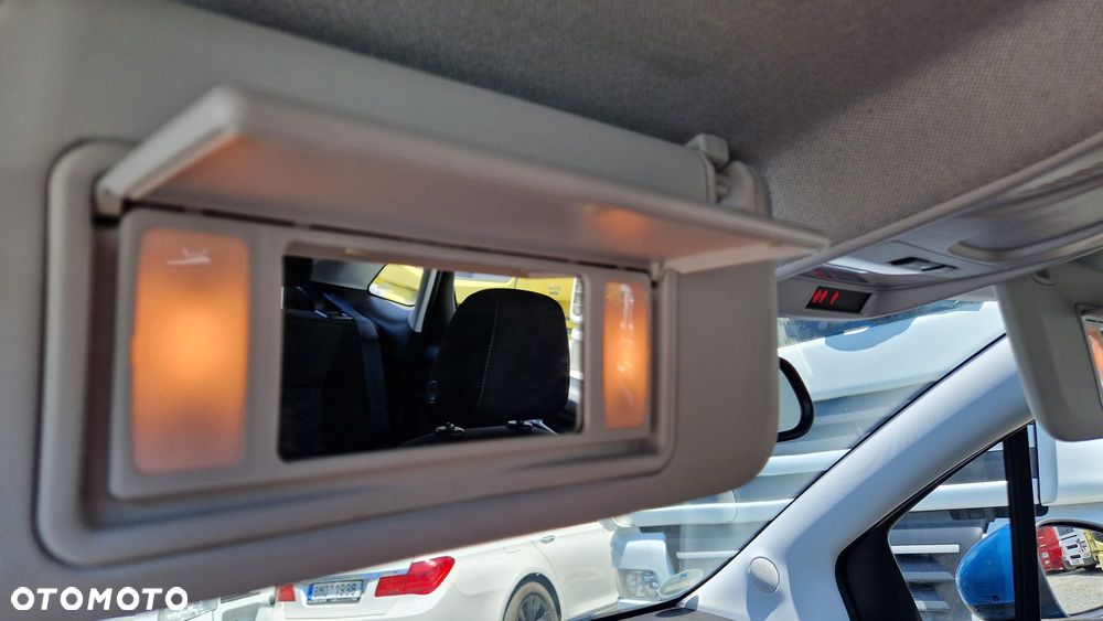 Opel Crossland X 1.2 Start/Stop Innovation - 13