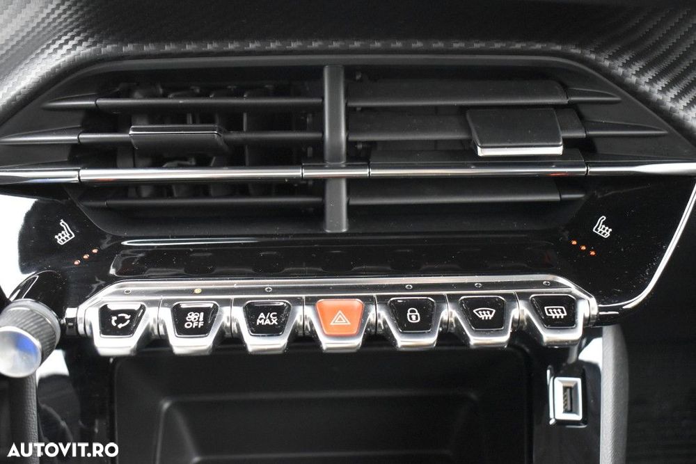 Peugeot 208 1.2 L PureTech STT Active Pack - 31