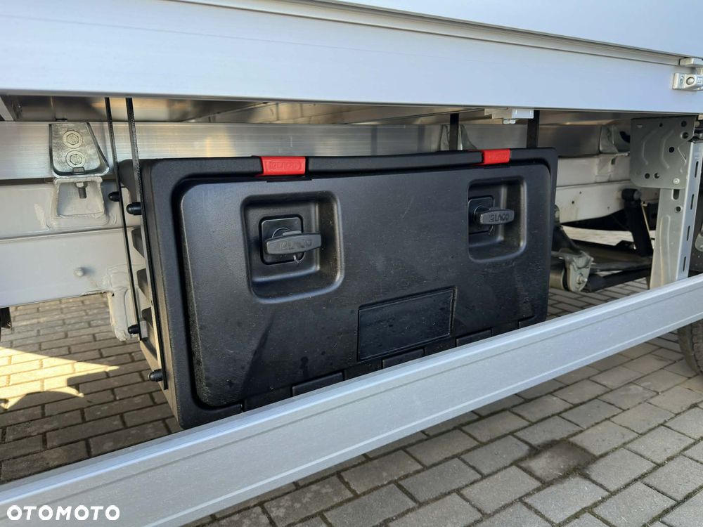 Volkswagen CRAFTER - 5