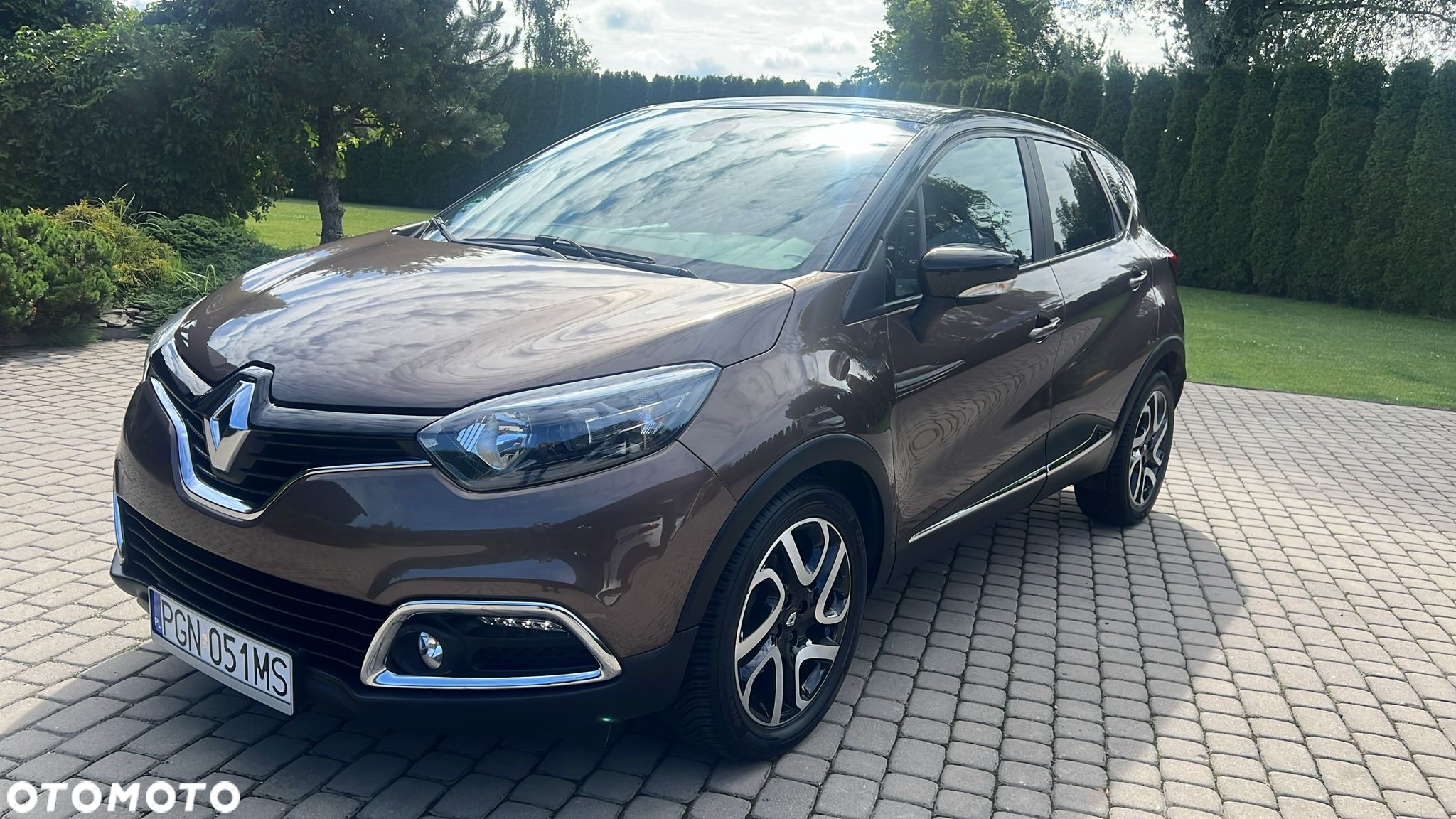 Renault Captur - 19