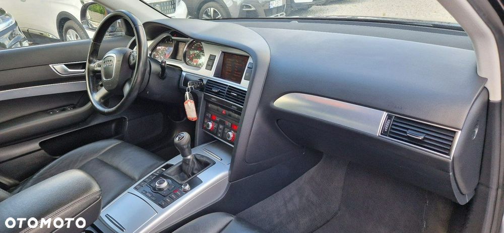 Audi A6 Avant - 31
