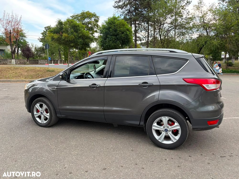 Ford Kuga 2.0 TDCi 4WD Powershift Titanium - 12
