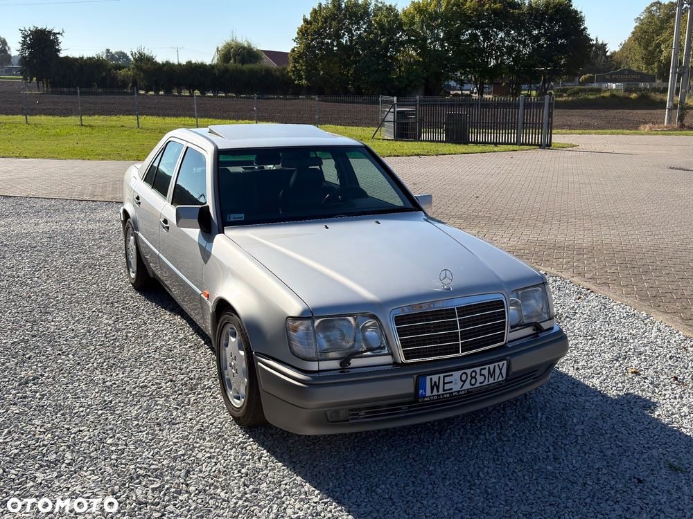 Mercedes-Benz Klasa E 500 - 17