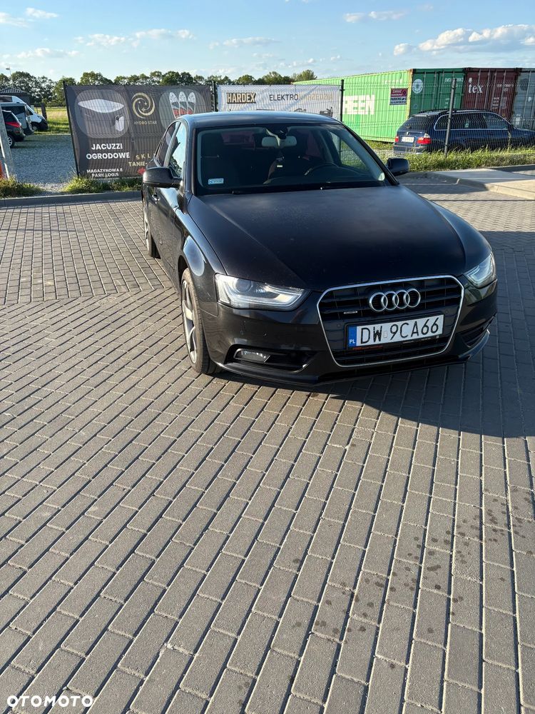 Audi A4 Limousine 2.0 TDI Quattro S tronic - 5