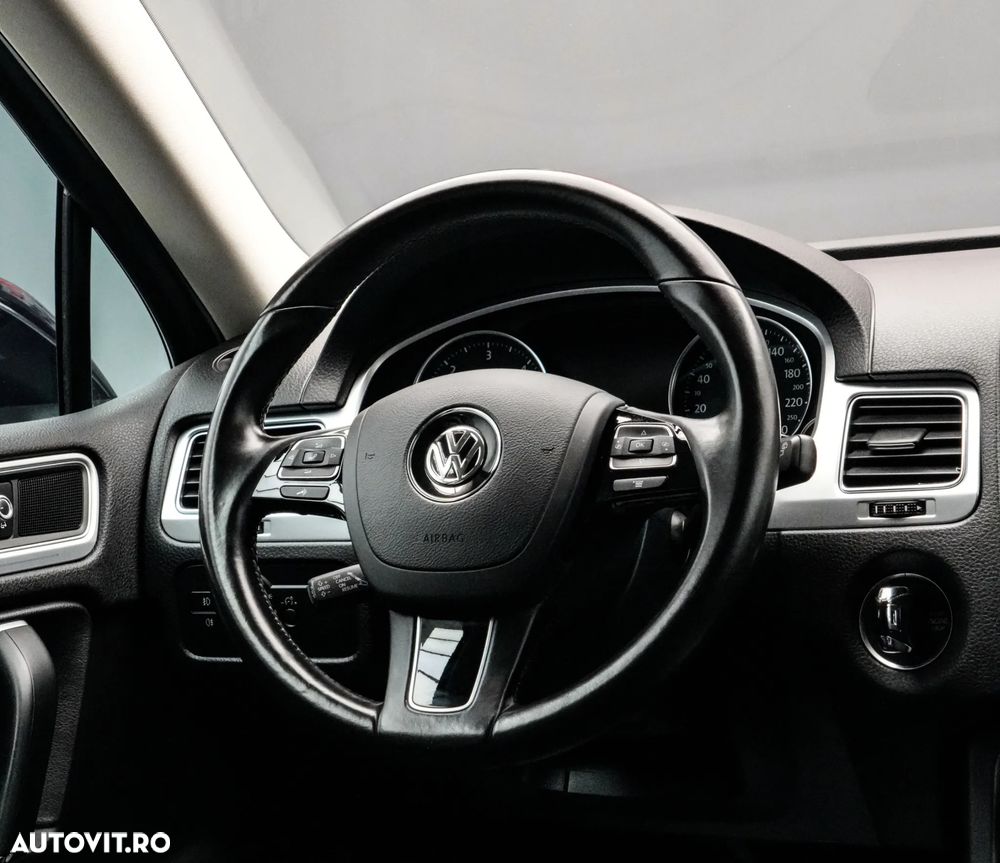 Volkswagen Touareg 3.0 V6 TDI BMT Terrain Tech - 18