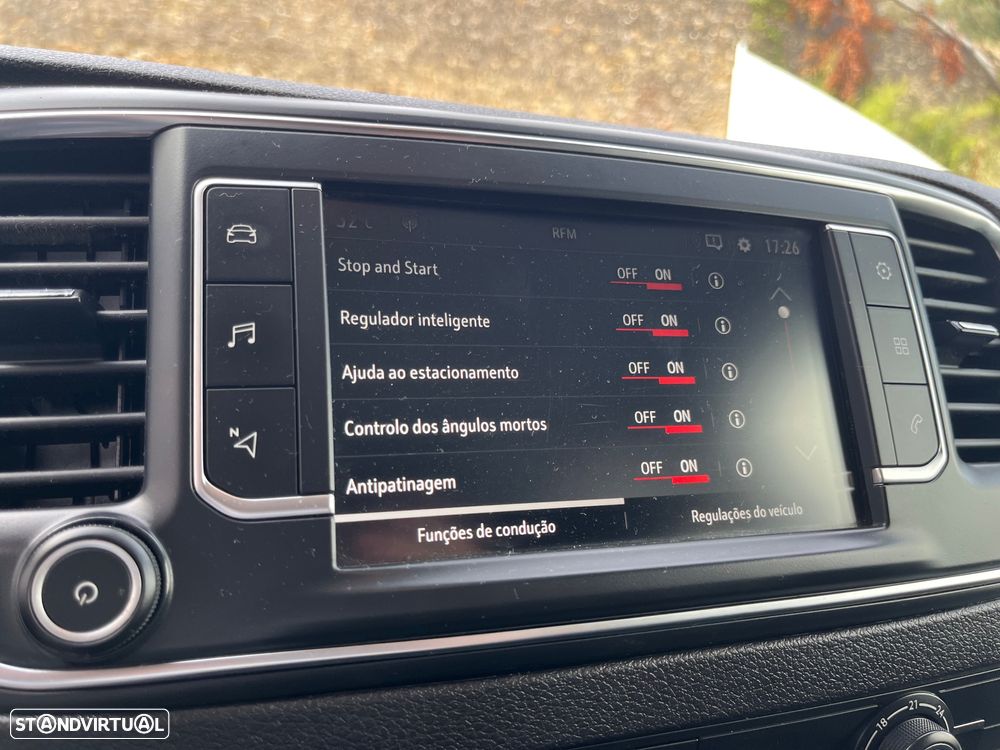 Opel Vivaro 2.0 CDTI 6 lugares Versão Longa - 36