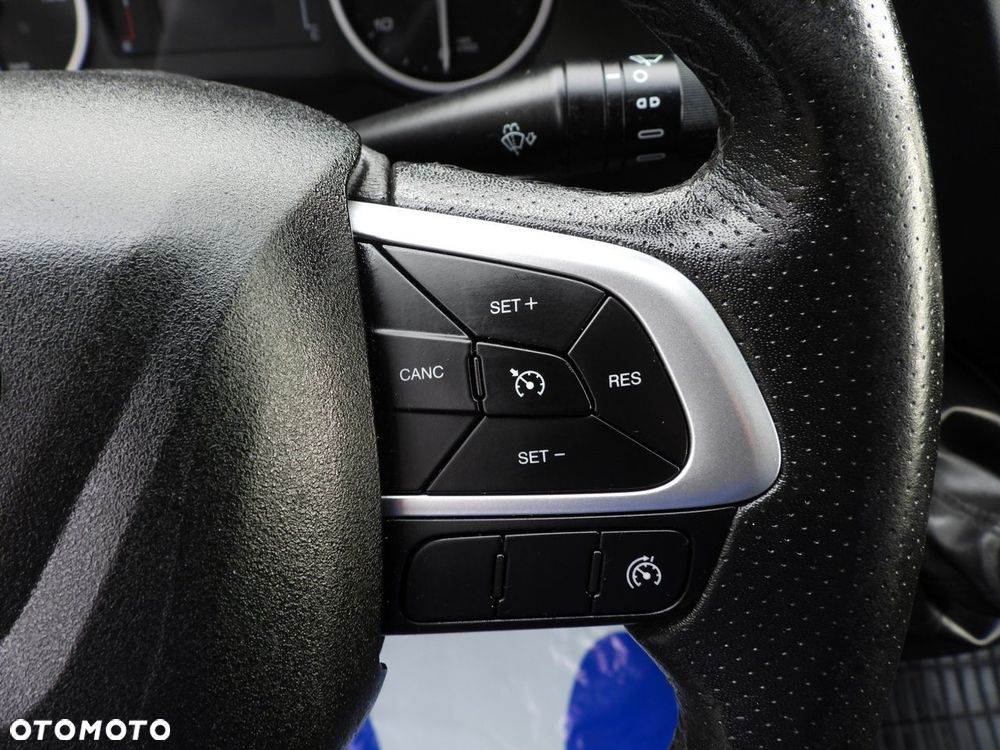 Iveco DAILY 50C17 PLANDEKA 10 PALET TEMPOMAT PNEUMATYKA BLIŹNIACZE KOŁA KLIMATYZACJA  180KM - 31